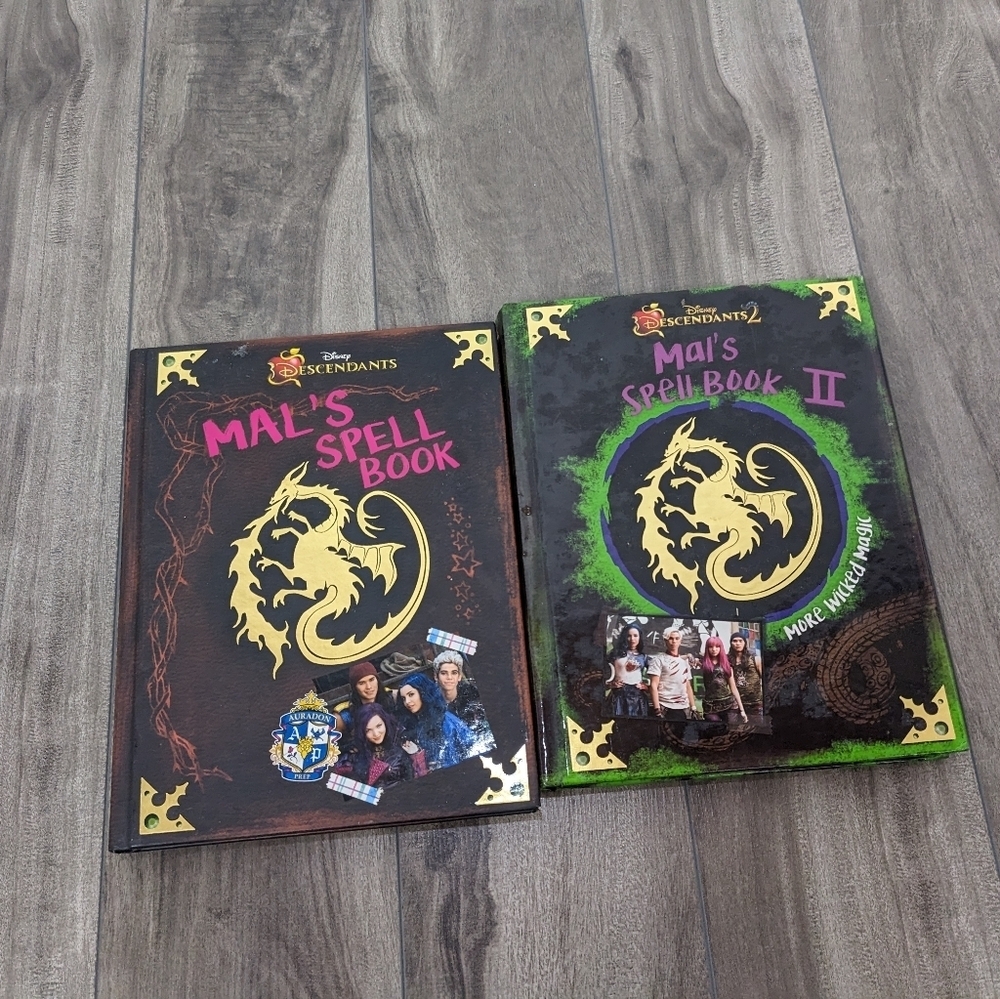 Mals Spell Book Disney Descendants Hardcover Books